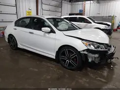1HGCR2F18HA276710 2017 HONDA ACCORD