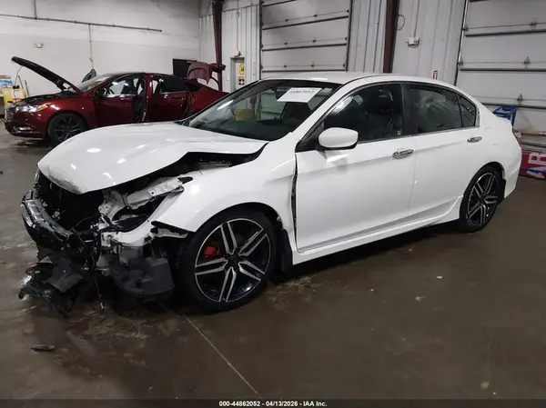 1HGCR2F18HA276710 2017 HONDA ACCORD - Image 2