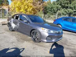 1HGCR2F18HA279591 2017 HONDA ACCORD