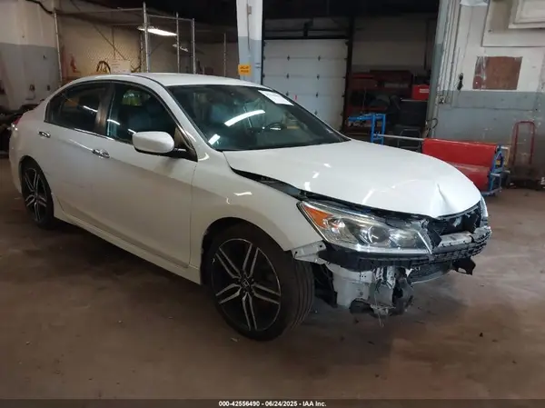 1HGCR2F18HA291207 2017 HONDA ACCORD - Image 1