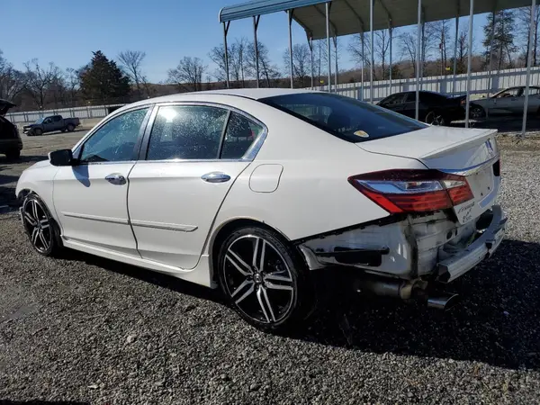 1HGCR2F19HA022262 2017 HONDA ACCORD - Image 2