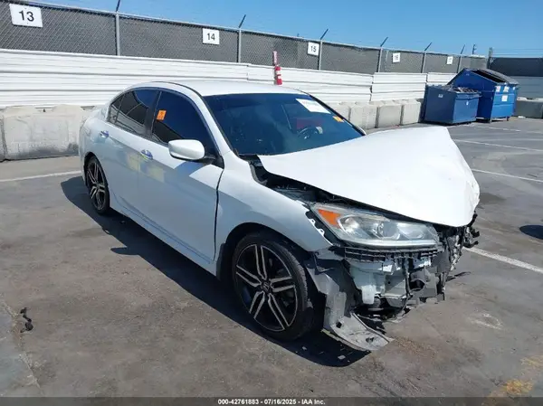 1HGCR2F19HA059053 2017 HONDA ACCORD - Image 1