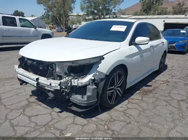 1HGCR2F19HA059103 2017 HONDA ACCORD - Image 2