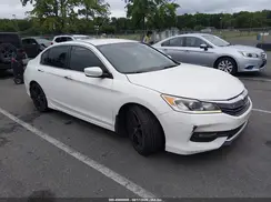 1HGCR2F19HA074619 2017 HONDA ACCORD