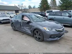 1HGCR2F19HA075155 2017 HONDA ACCORD