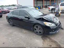 1HGCR2F19HA123043 2017 HONDA ACCORD