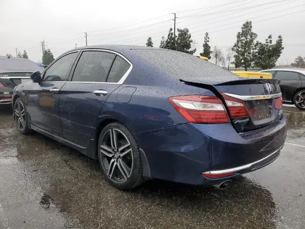1HGCR2F19HA131420 2017 HONDA ACCORD - Image 2