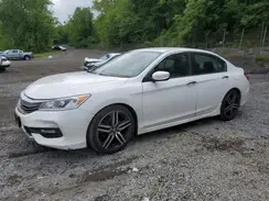 1HGCR2F19HA138688 2017 HONDA ACCORD