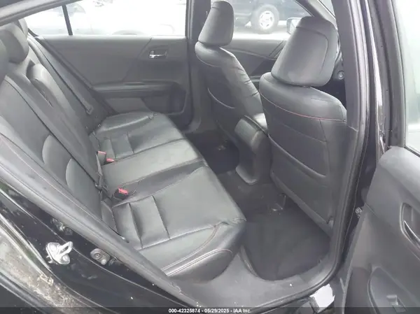 1HGCR2F19HA140084 2017 HONDA ACCORD - Image 8