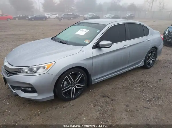 1HGCR2F19HA141252 2017 HONDA ACCORD - Image 2