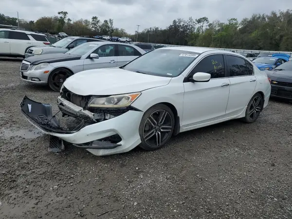 1HGCR2F19HA144412 2017 HONDA ACCORD - Image 1