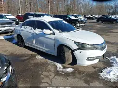 1HGCR2F19HA162988 2017 HONDA ACCORD