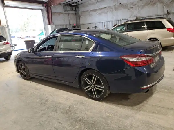 1HGCR2F19HA202955 2017 HONDA ACCORD - Image 2