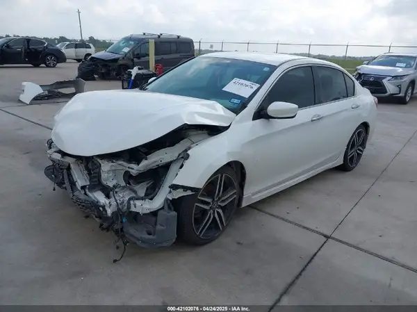 1HGCR2F19HA203247 2017 HONDA ACCORD - Image 2