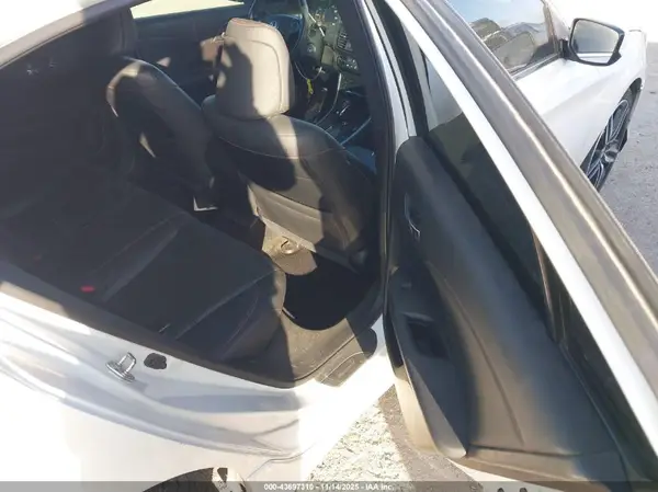 1HGCR2F19HA238872 2017 HONDA ACCORD - Image 8