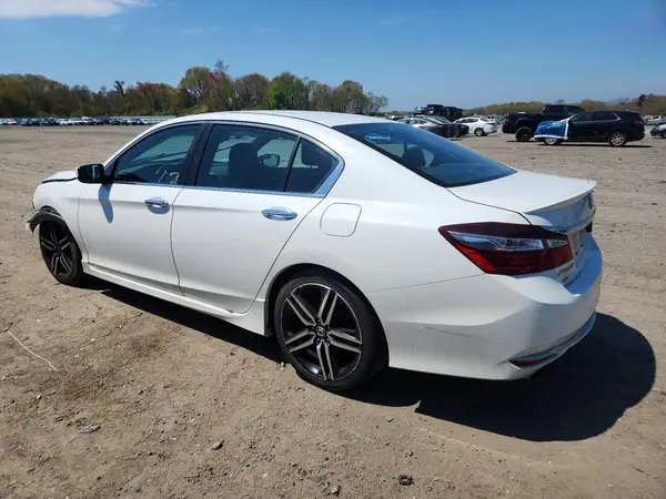 1HGCR2F19HA264341 2017 HONDA ACCORD - Image 2
