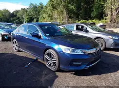 1HGCR2F19HA288252 2017 HONDA ACCORD
