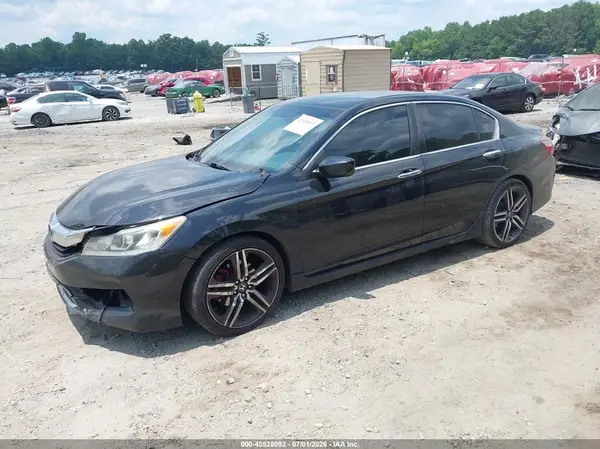 1HGCR2F19HA298439 2017 HONDA ACCORD - Image 2