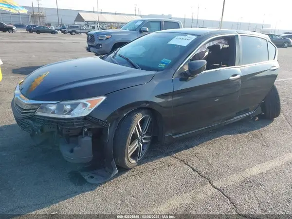1HGCR2F19HA298523 2017 HONDA ACCORD - Image 2