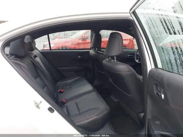 1HGCR2F1XHA009696 2017 HONDA ACCORD - Image 8