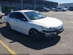 1HGCR2F1XHA011898 2017 HONDA ACCORD