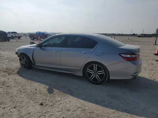 1HGCR2F1XHA022822 2017 HONDA ACCORD - Image 2