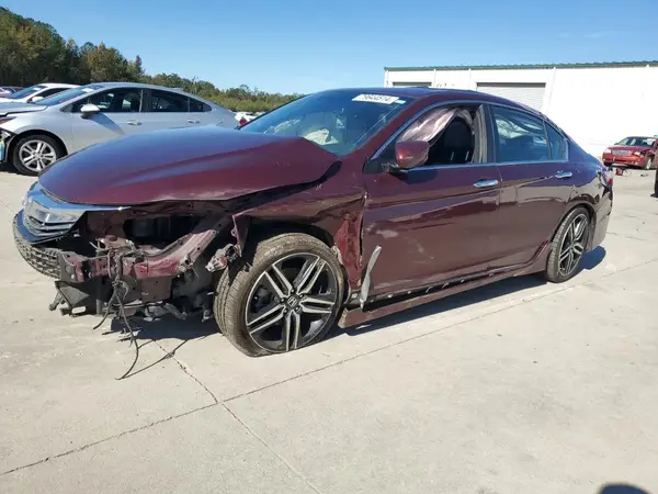 1HGCR2F1XHA023825 2017 HONDA ACCORD - Image 1