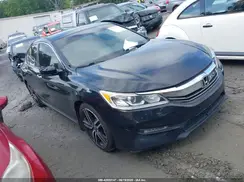 1HGCR2F1XHA027499 2017 HONDA ACCORD