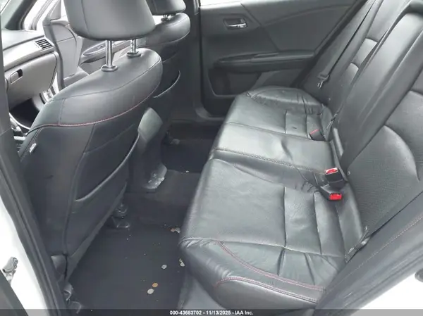 1HGCR2F1XHA027891 2017 HONDA ACCORD - Image 8
