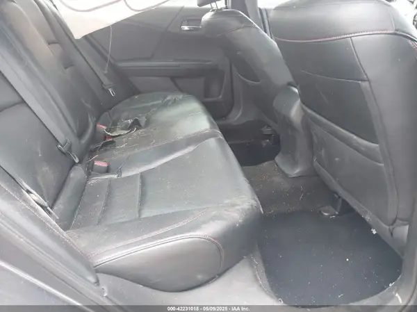 1HGCR2F1XHA075066 2017 HONDA ACCORD - Image 8