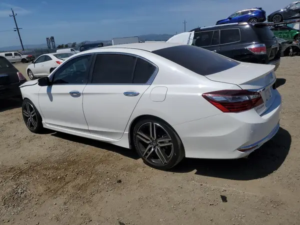 1HGCR2F1XHA079781 2017 HONDA ACCORD - Image 2