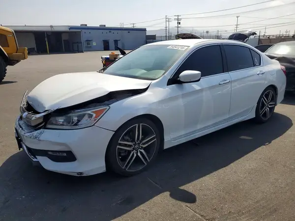 1HGCR2F1XHA098167 2017 HONDA ACCORD - Image 1