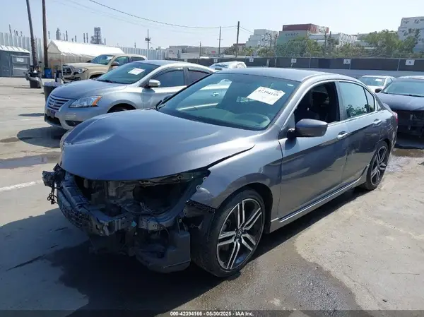 1HGCR2F1XHA100662 2017 HONDA ACCORD - Image 2