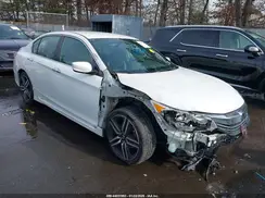 1HGCR2F1XHA103724 2017 HONDA ACCORD