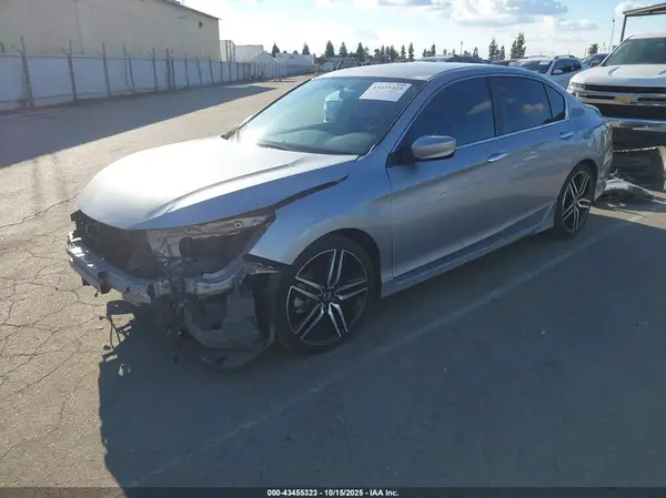 1HGCR2F1XHA115937 2017 HONDA ACCORD - Image 2