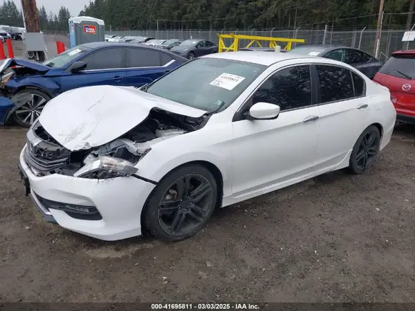 1HGCR2F1XHA118644 2017 HONDA ACCORD - Image 2