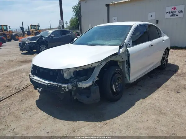 1HGCR2F1XHA118739 2017 HONDA ACCORD - Image 2