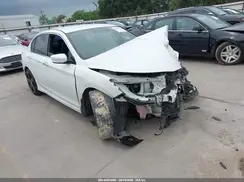 1HGCR2F1XHA135251 2017 HONDA ACCORD