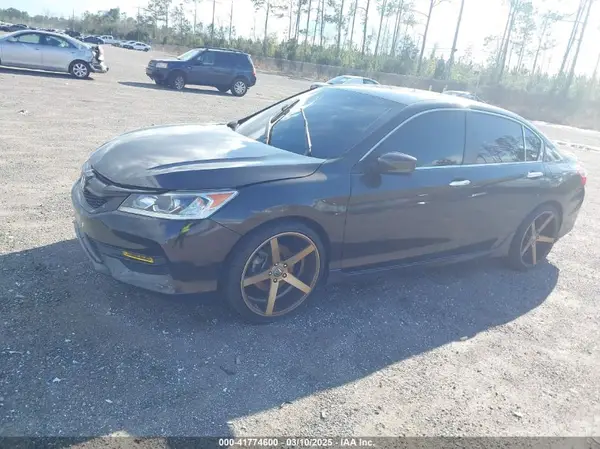 1HGCR2F1XHA145326 2017 HONDA ACCORD - Image 2