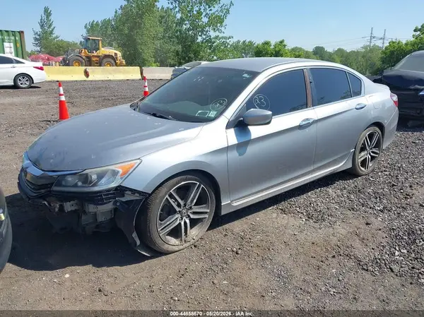 1HGCR2F1XHA147836 2017 HONDA ACCORD - Image 2
