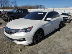 1HGCR2F1XHA155564 2017 HONDA ACCORD
