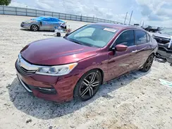 1HGCR2F1XHA156763 2017 HONDA ACCORD