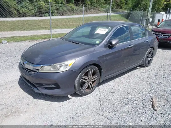 1HGCR2F1XHA202706 2017 HONDA ACCORD - Image 2