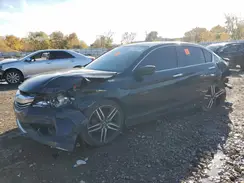 1HGCR2F1XHA208652 2017 HONDA ACCORD