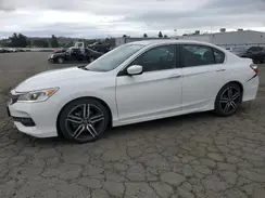 1HGCR2F1XHA223930 2017 HONDA ACCORD