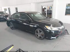 1HGCR2F1XHA225452 2017 HONDA ACCORD
