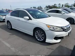 1HGCR2F1XHA227640 2017 HONDA ACCORD
