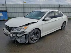 1HGCR2F1XHA262968 2017 HONDA ACCORD