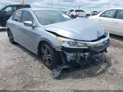 1HGCR2F1XHA280578 2017 HONDA ACCORD