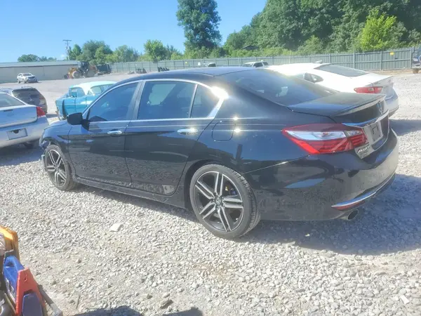 1HGCR2F1XHA285201 2017 HONDA ACCORD - Image 2